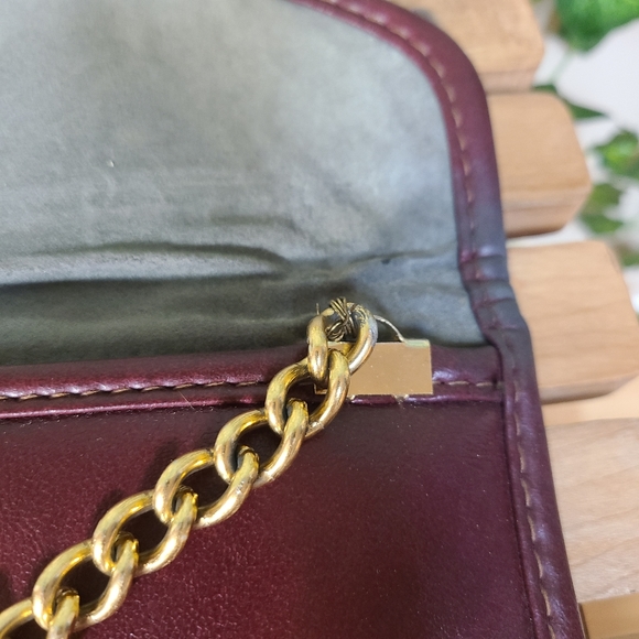 Vintage Horseshoe Leather Envelope Shoulder Clutch - Picture 10 of 13